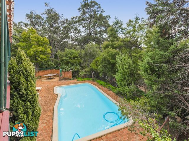 15 Crocus Road KALAMUNDA WA 6076