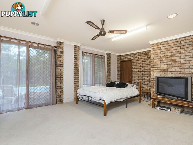 15 Crocus Road KALAMUNDA WA 6076