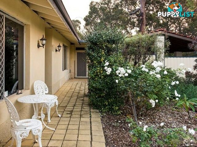 199A Grove Road LESMURDIE WA 6076