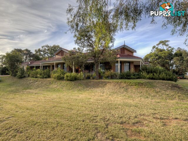 2 Warren Road BULLSBROOK WA 6084