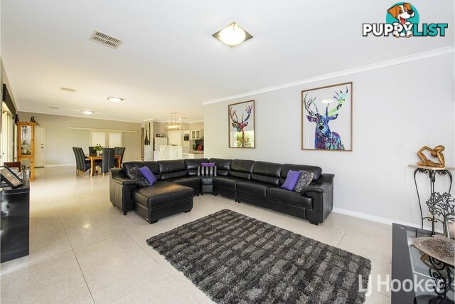 29 Persimmon Place KALAMUNDA WA 6076