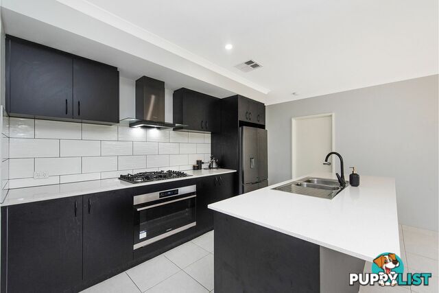 3 Brenda Road MAIDA VALE WA 6057