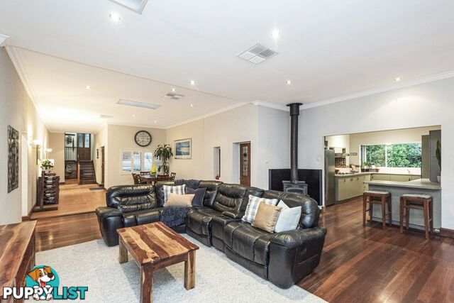 9 Alpine Road KALAMUNDA WA 6076