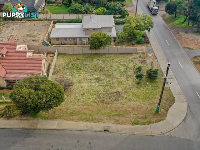 26 Boonooloo Road KALAMUNDA WA 6076