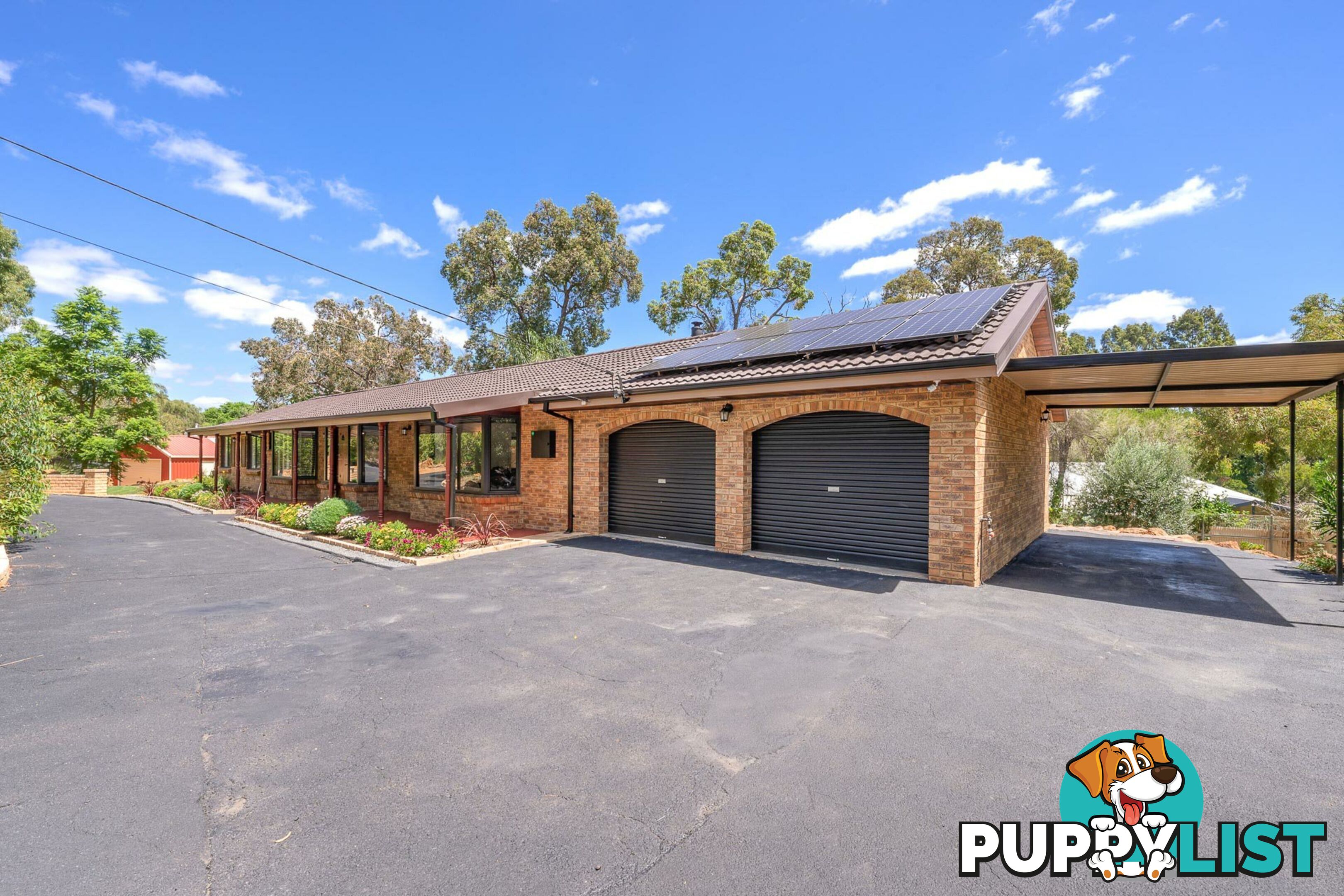 276 Lesmurdie Road LESMURDIE WA 6076