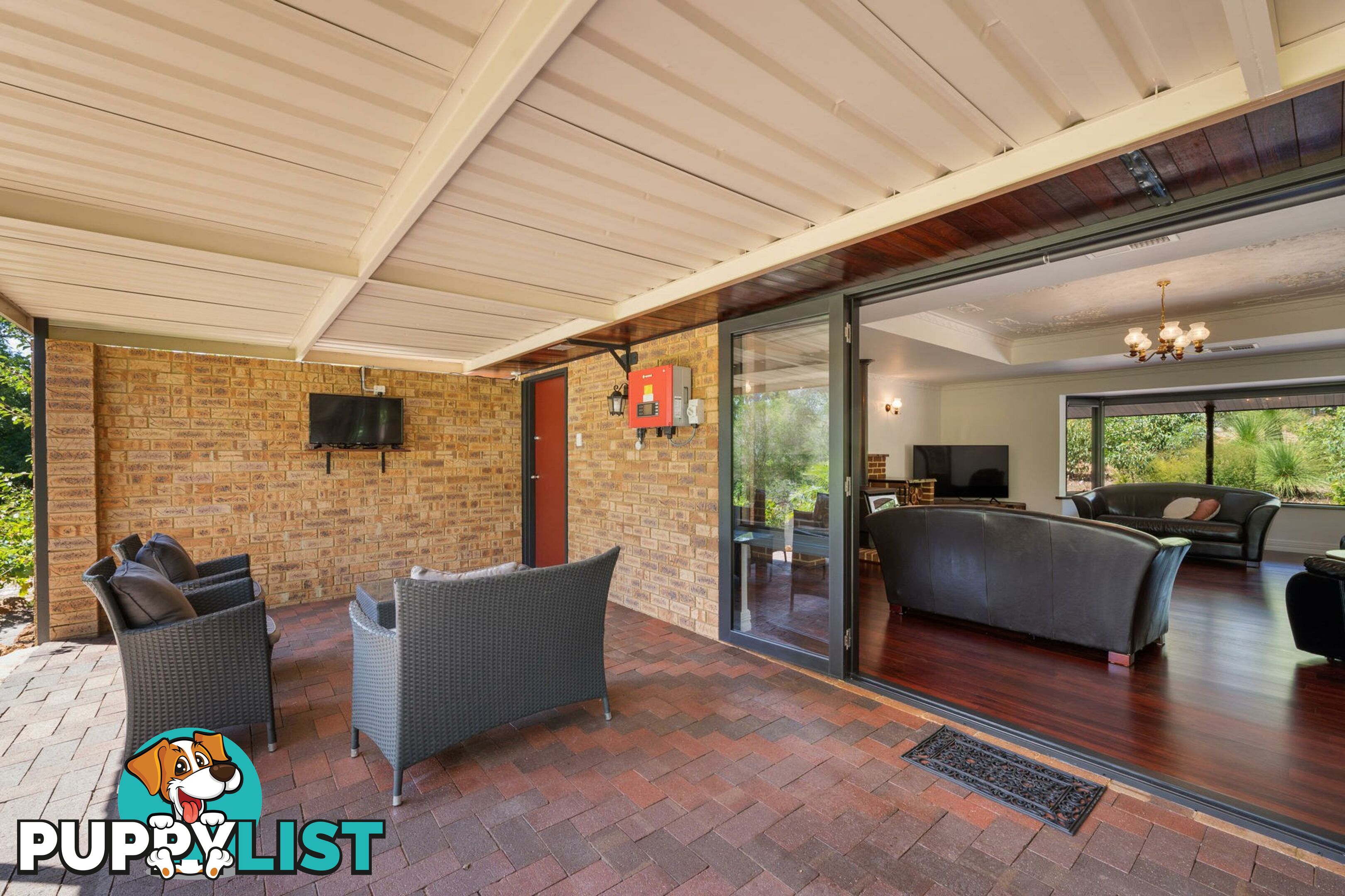 276 Lesmurdie Road LESMURDIE WA 6076