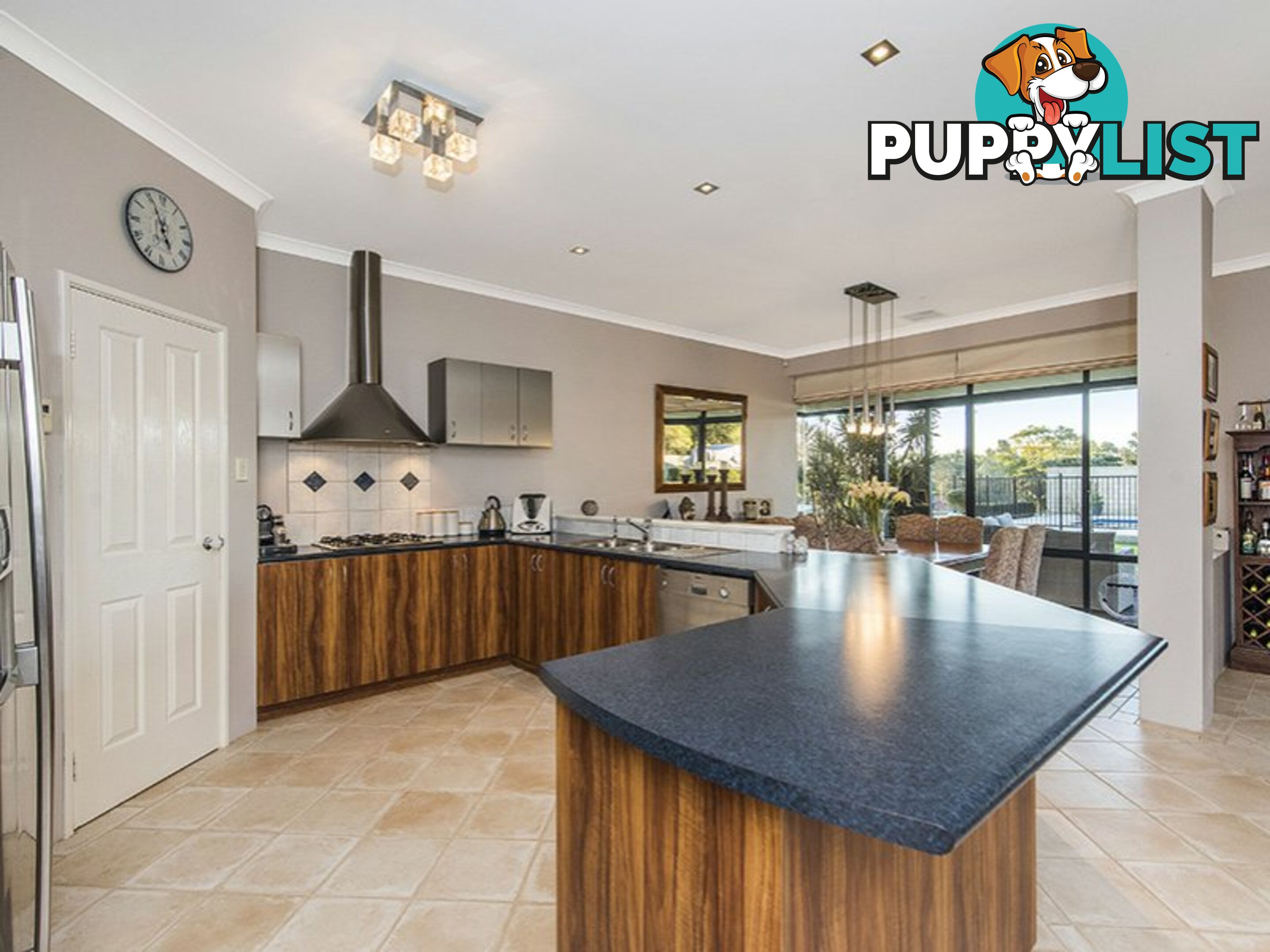 32 Winsor Road KALAMUNDA WA 6076