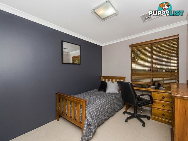 32 Winsor Road KALAMUNDA WA 6076