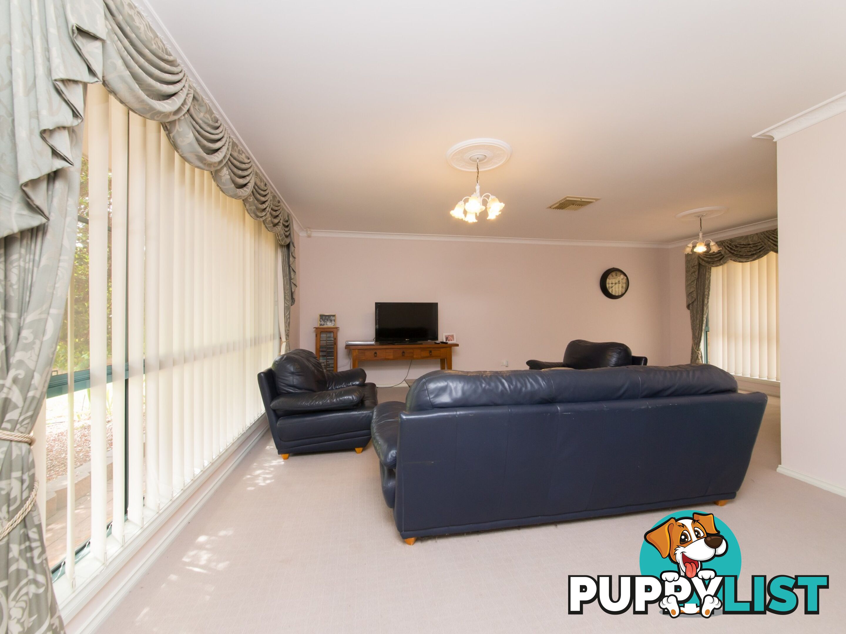 13 Ron Gordon Place DUBBO NSW 2830