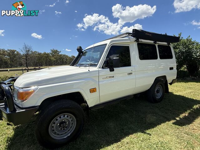 2023 Toyota Landcruiser Wagon Manual