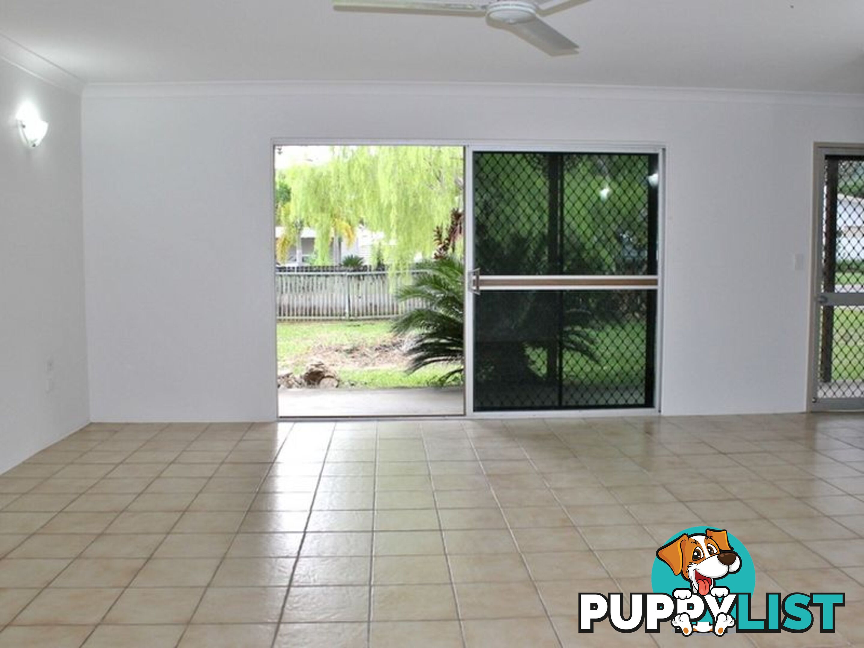 70 Veivers Road PALM COVE QLD 4879