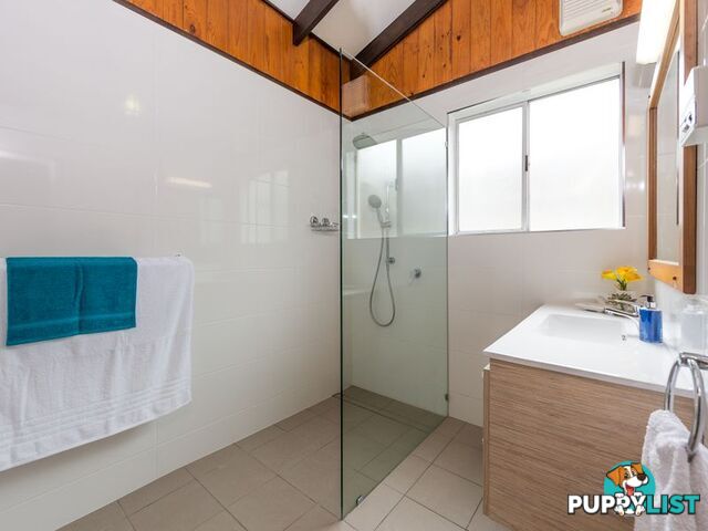 40 Petersen Street TRINITY BEACH QLD 4879