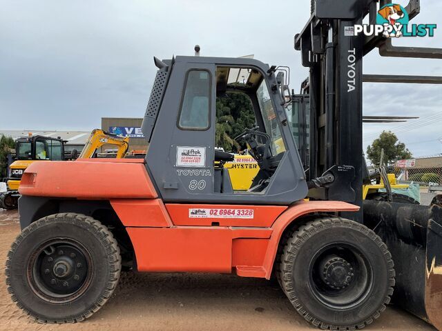 Used Toyota 8.0TON Forklift