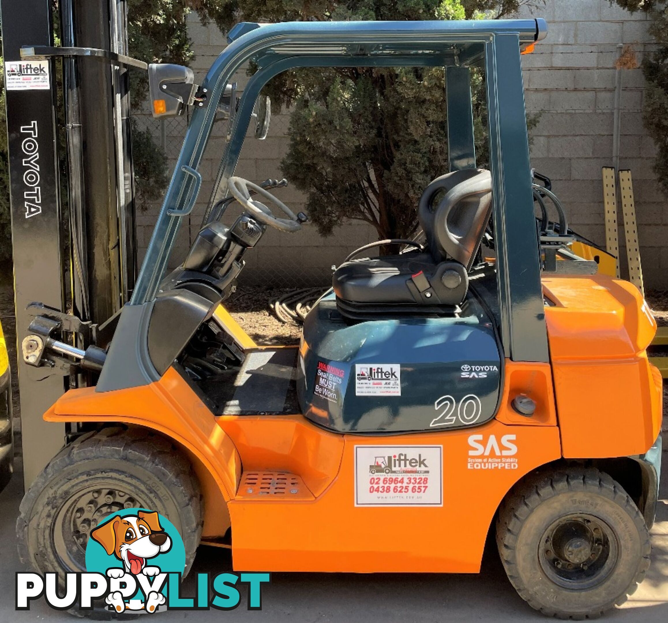 Used Toyota 2.0TON Forklift For Sale