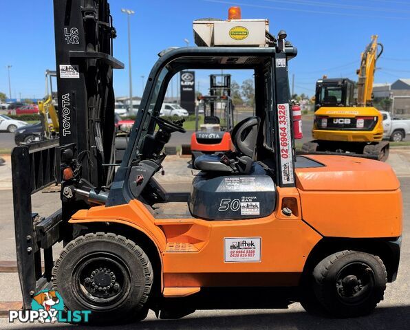 Used Toyota 5.0TON Forklift For Sale