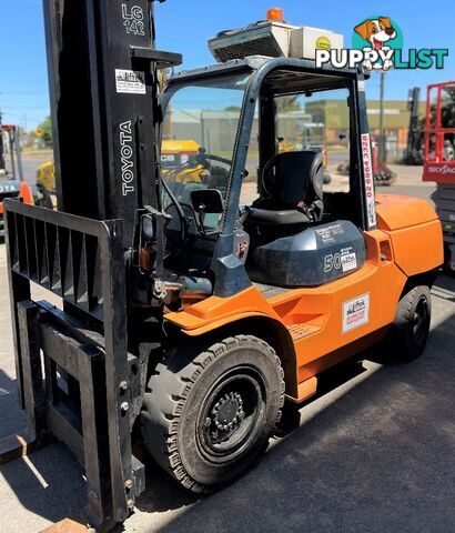 Used Toyota 5.0TON Forklift For Sale