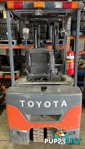 Used Toyota 2.0TON Electric Forklift For Sale