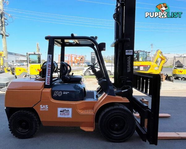 Used Toyota 5.0TON Forklift For Sale