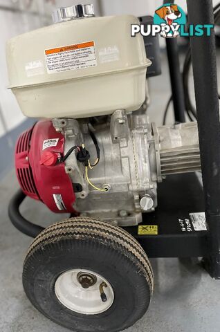 USED KARCHER G 4000 OH GAS POWERED PRESSURE WASHER