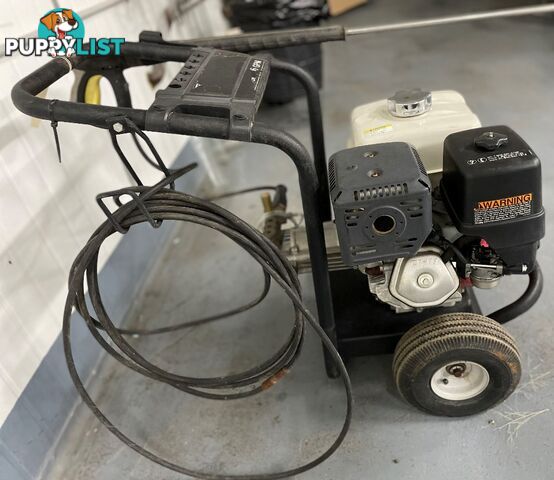 USED KARCHER G 4000 OH GAS POWERED PRESSURE WASHER