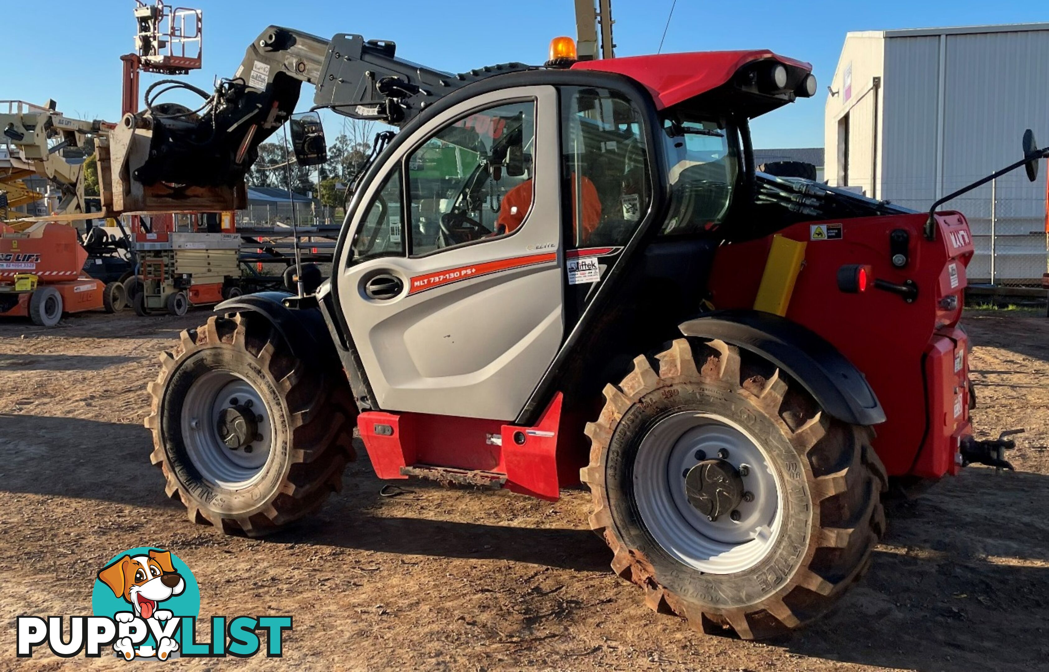 Ex-demo Manitou 3.7TON Telehandler For Sale