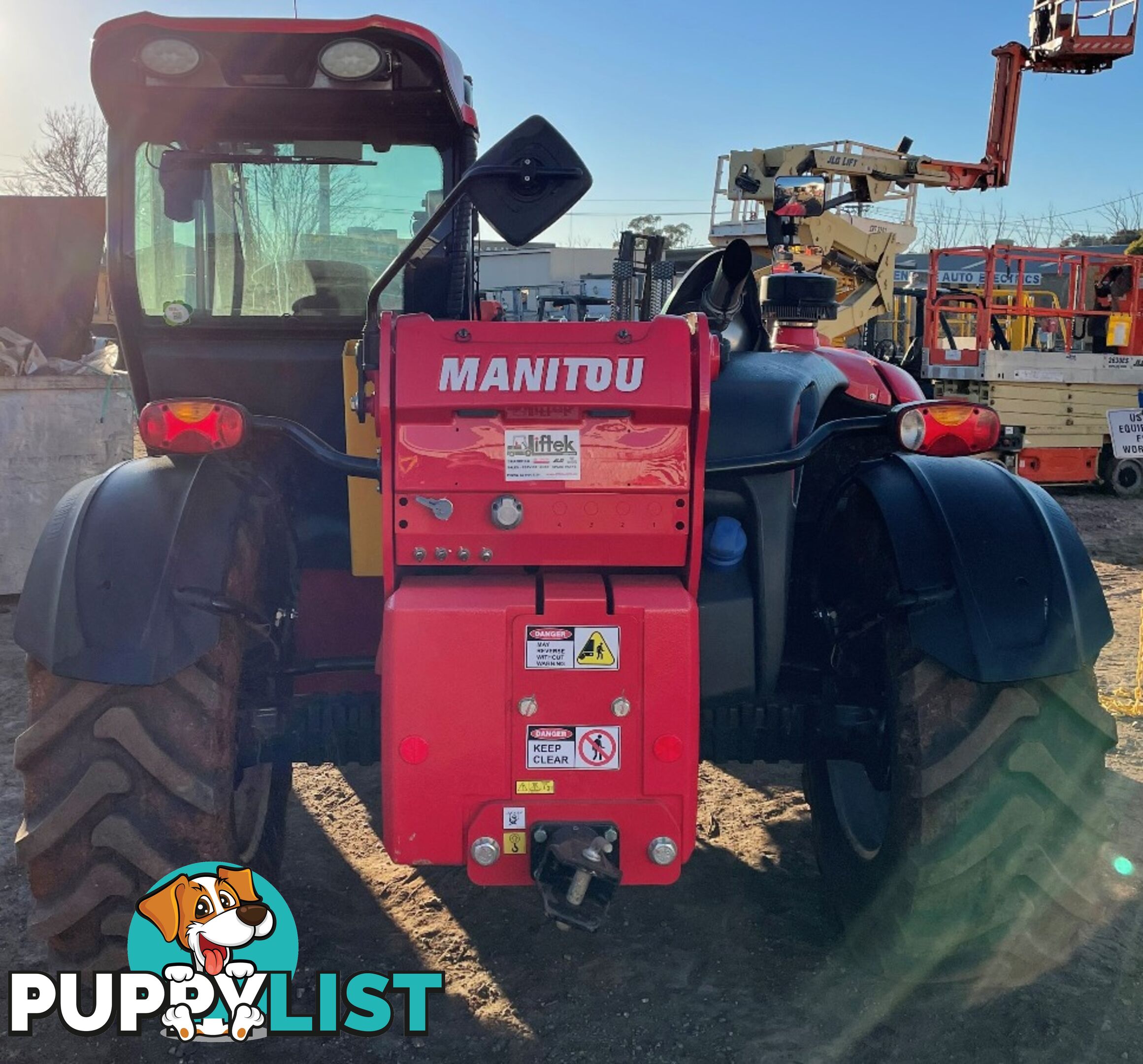 Ex-demo Manitou 3.7TON Telehandler For Sale