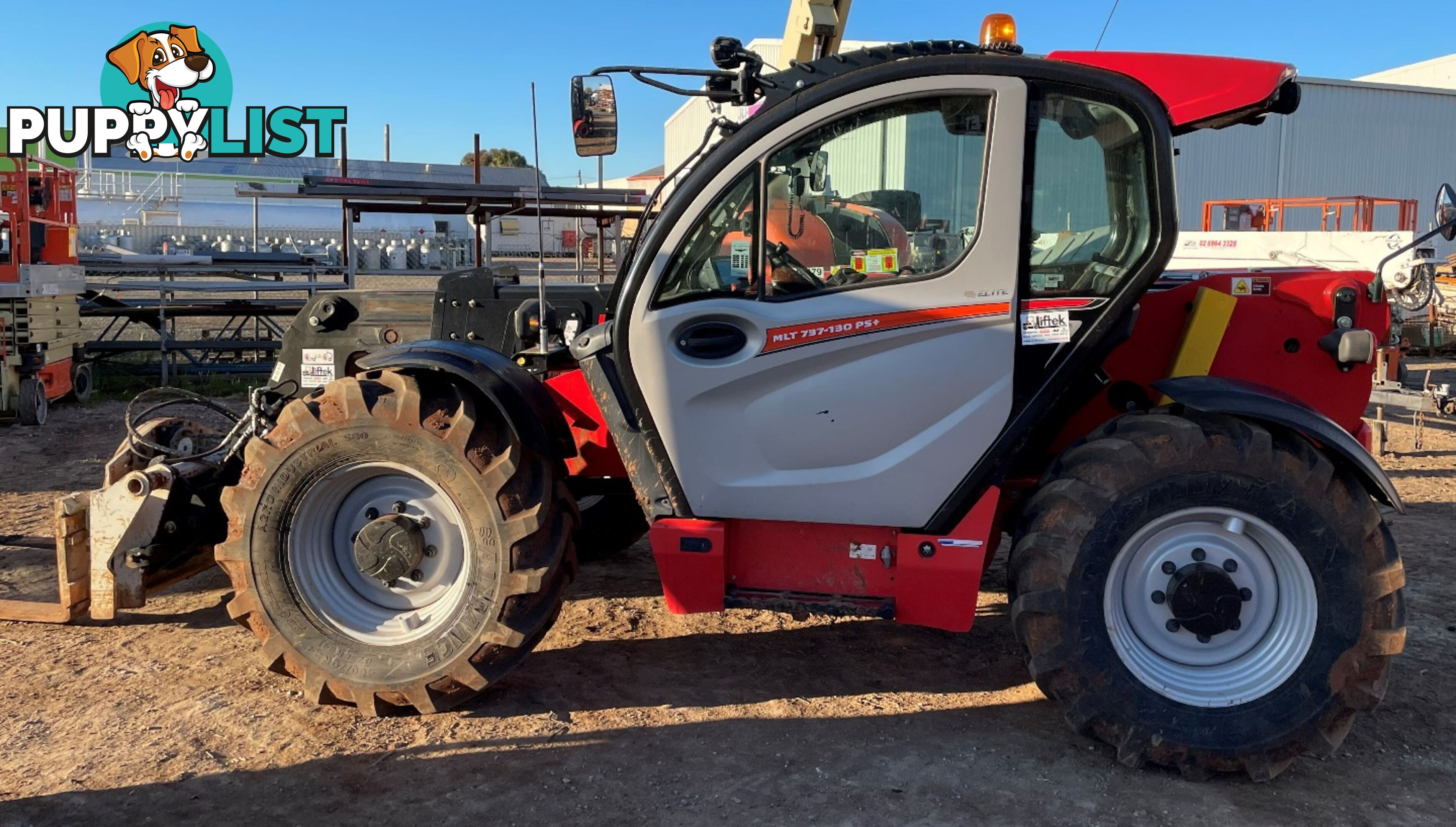 Ex-demo Manitou 3.7TON Telehandler For Sale