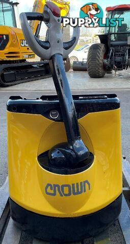 Used Crown Electric Pallet Jack For Sale