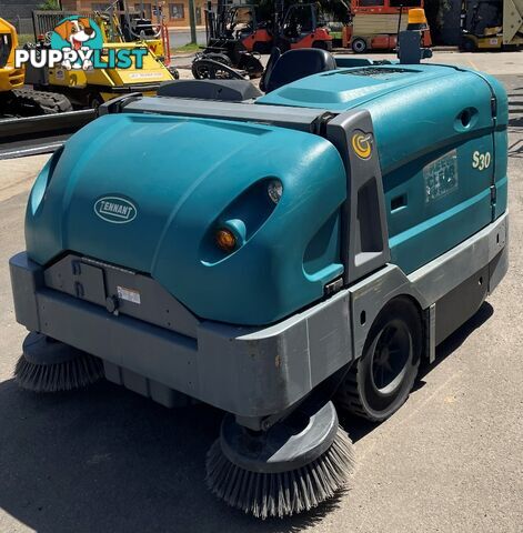 Used S30 Ride-On Sweeper For Sale