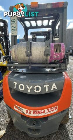 Used Toyota 2.5TON Deluxe Forklift For Sale