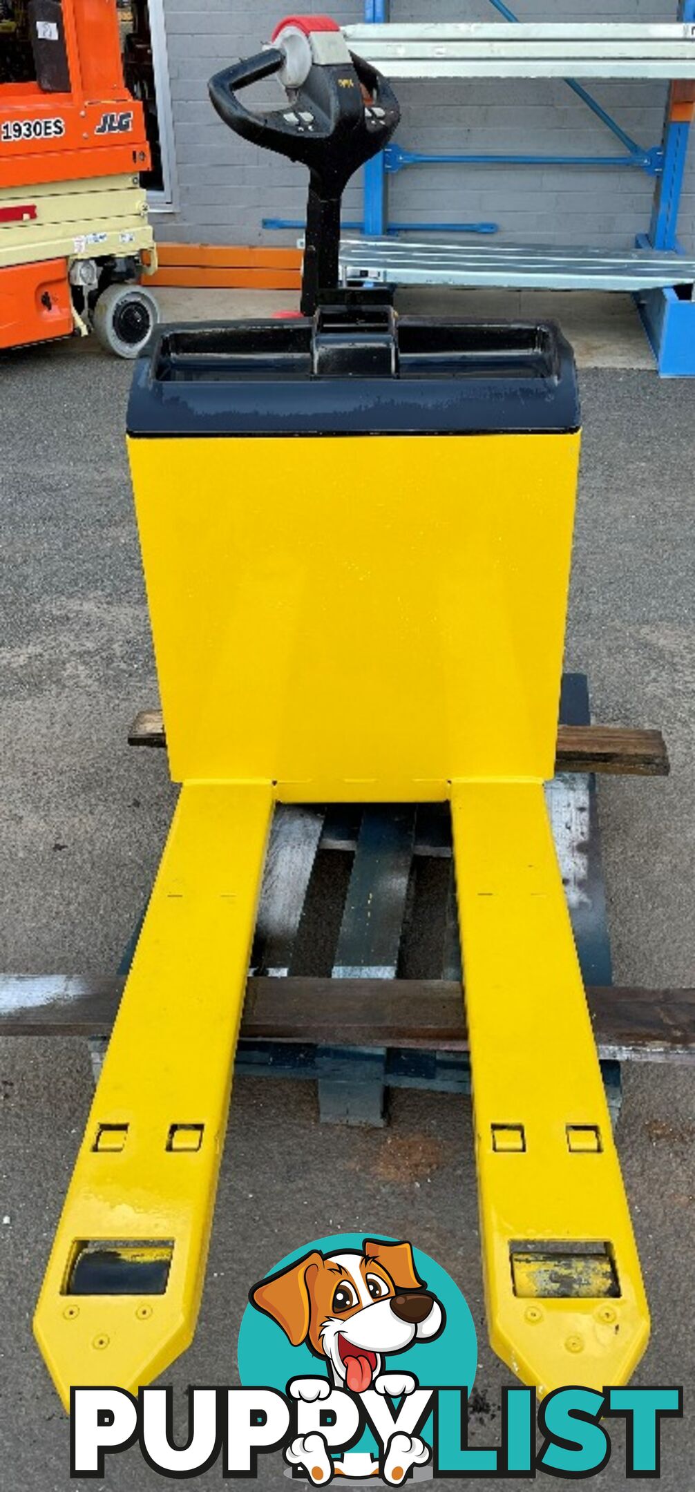 Used Yale Electric Pallet Jack For Sale