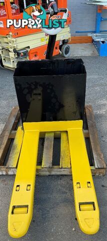 Used Yale Electric Pallet Jack For Sale