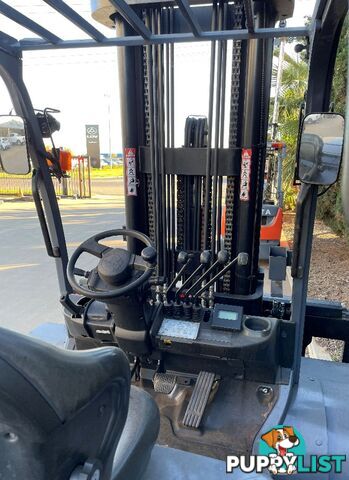 Used Toyota 5.0TON Forklift For Sale