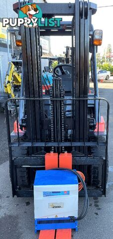 Used Toyota 3.0TON Electric Forklift For Sale