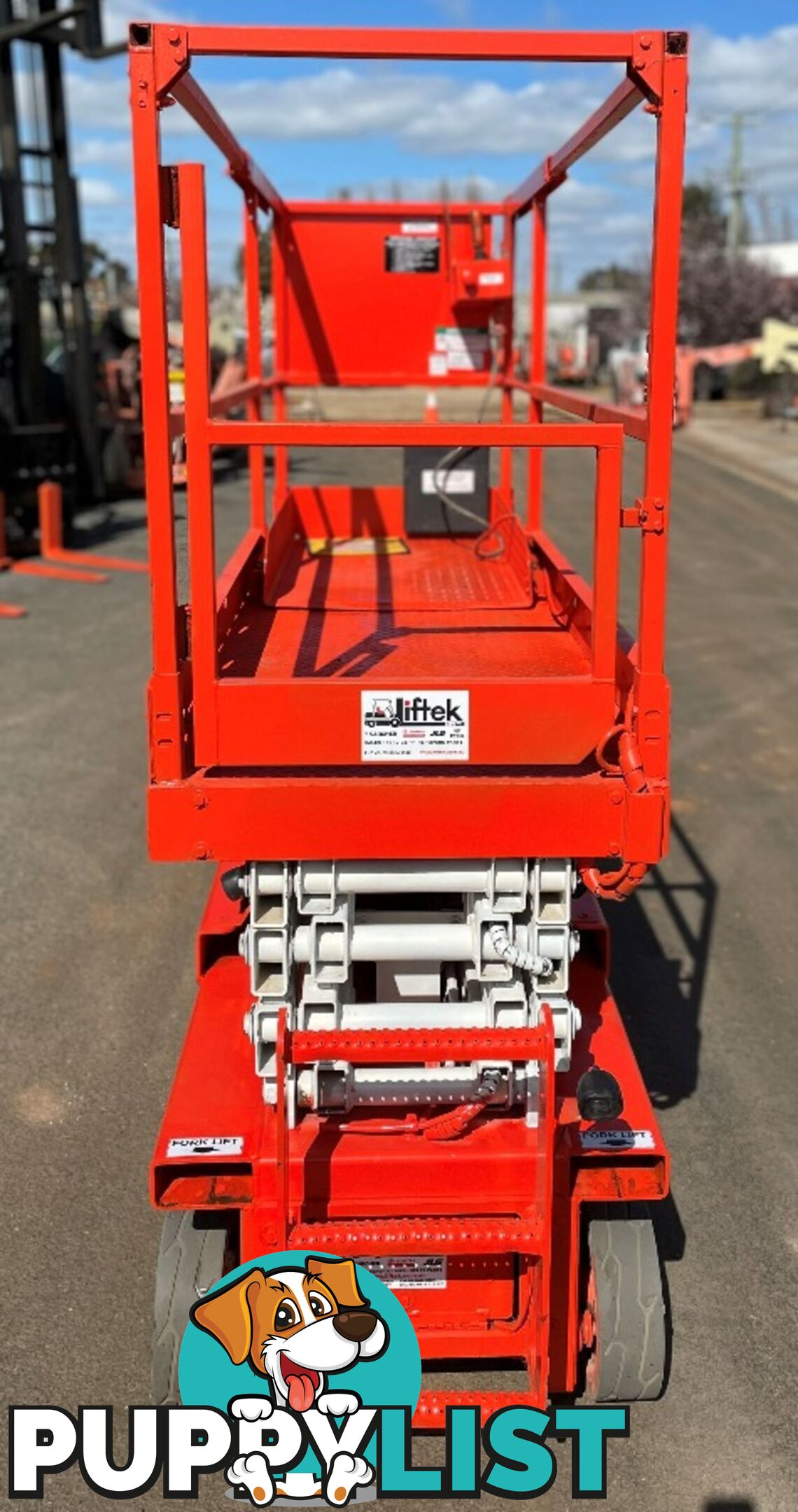 SNORKEL S1930 SCISSOR LIFT AND TRAILER PACKAGE