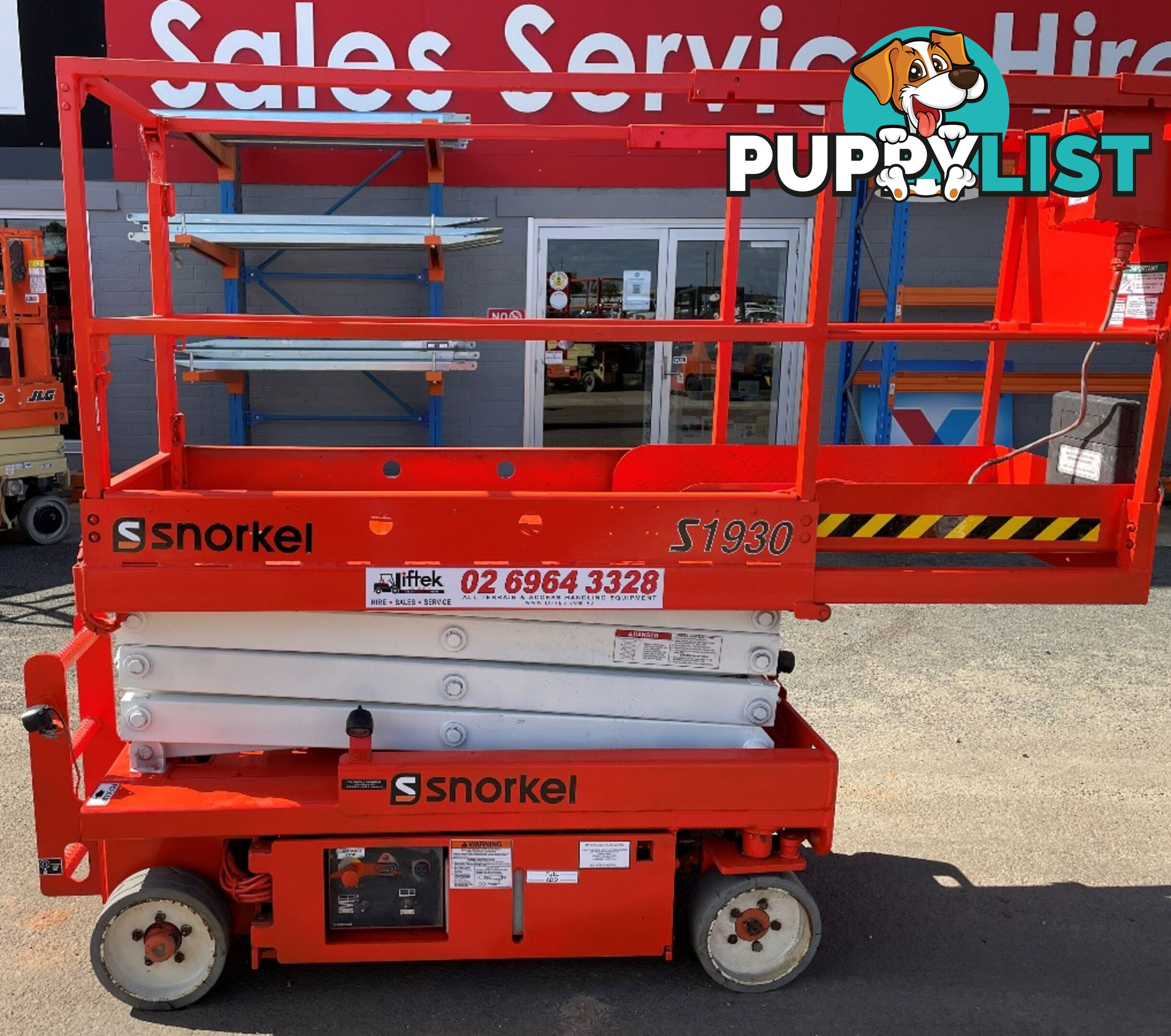 SNORKEL S1930 SCISSOR LIFT AND TRAILER PACKAGE