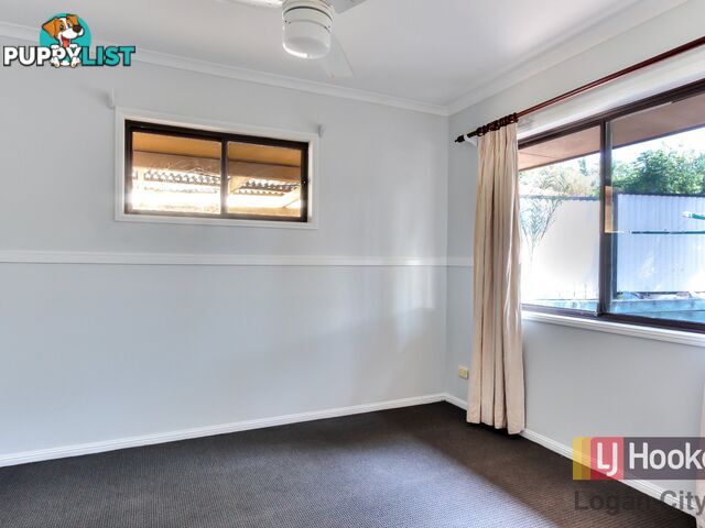 15 Packett Crescent LOGANLEA QLD 4131