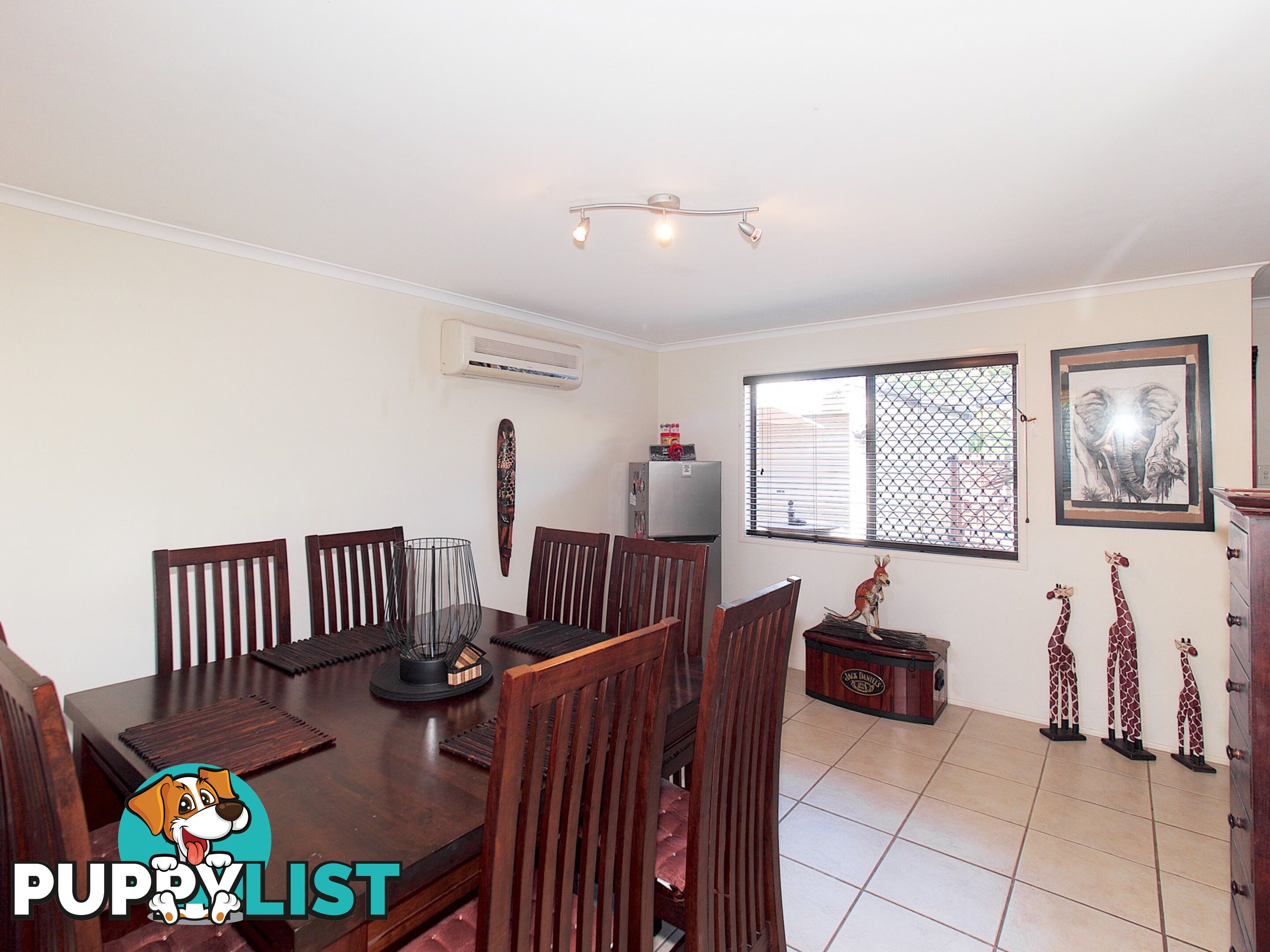 90 Barbaralla Drive SPRINGWOOD QLD 4127