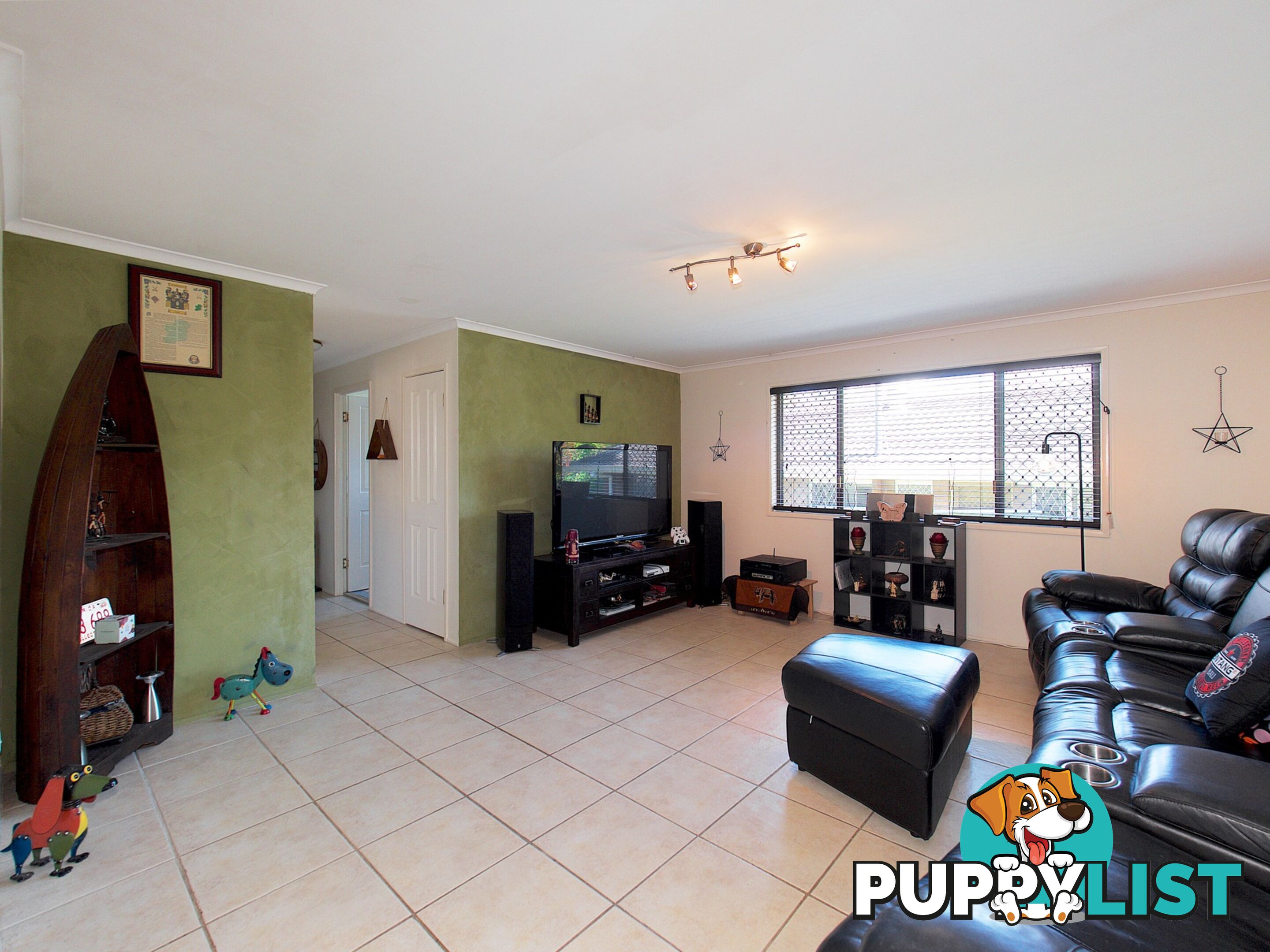 90 Barbaralla Drive SPRINGWOOD QLD 4127