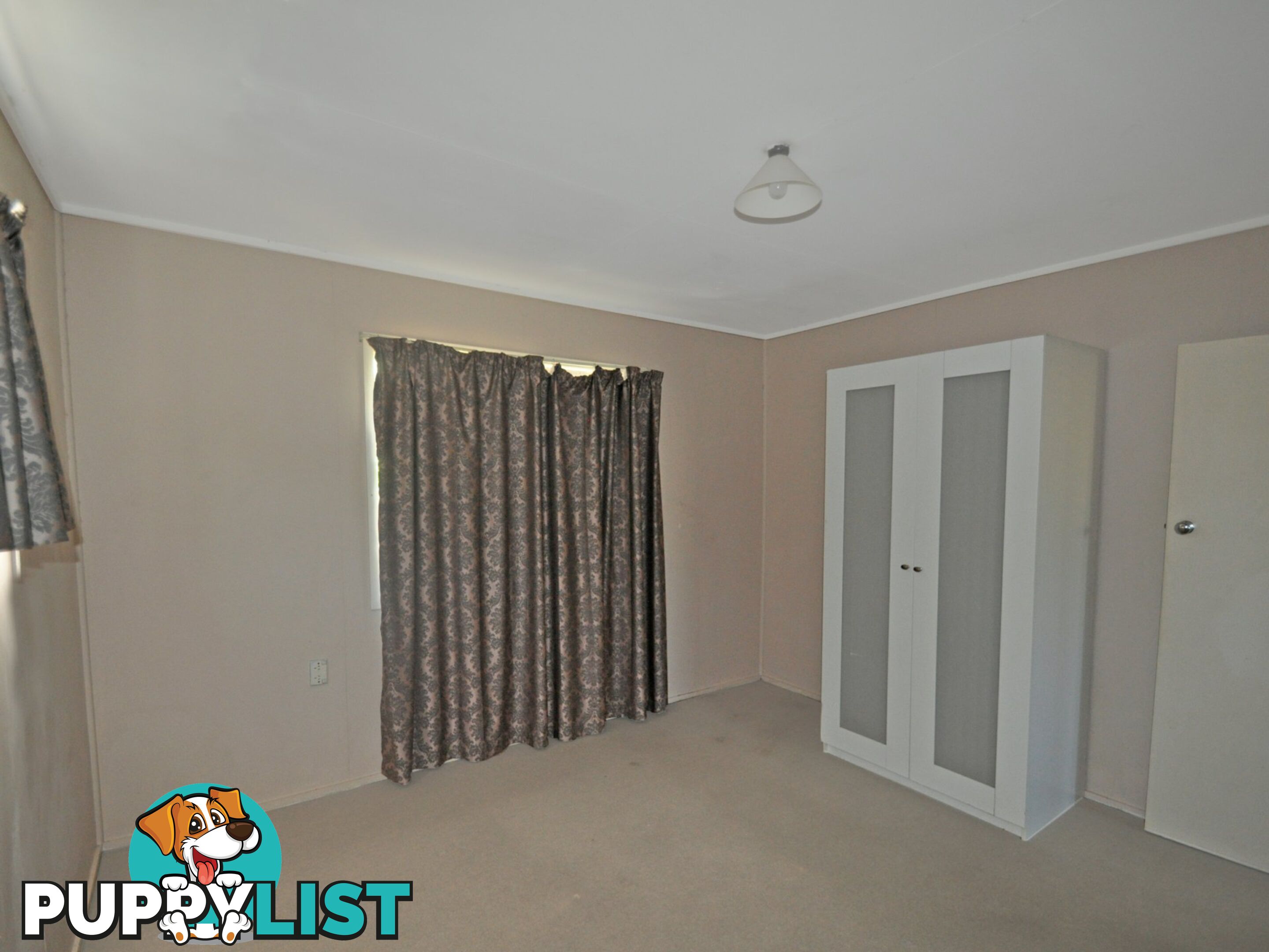 138 Railway Parade WOODRIDGE QLD 4114