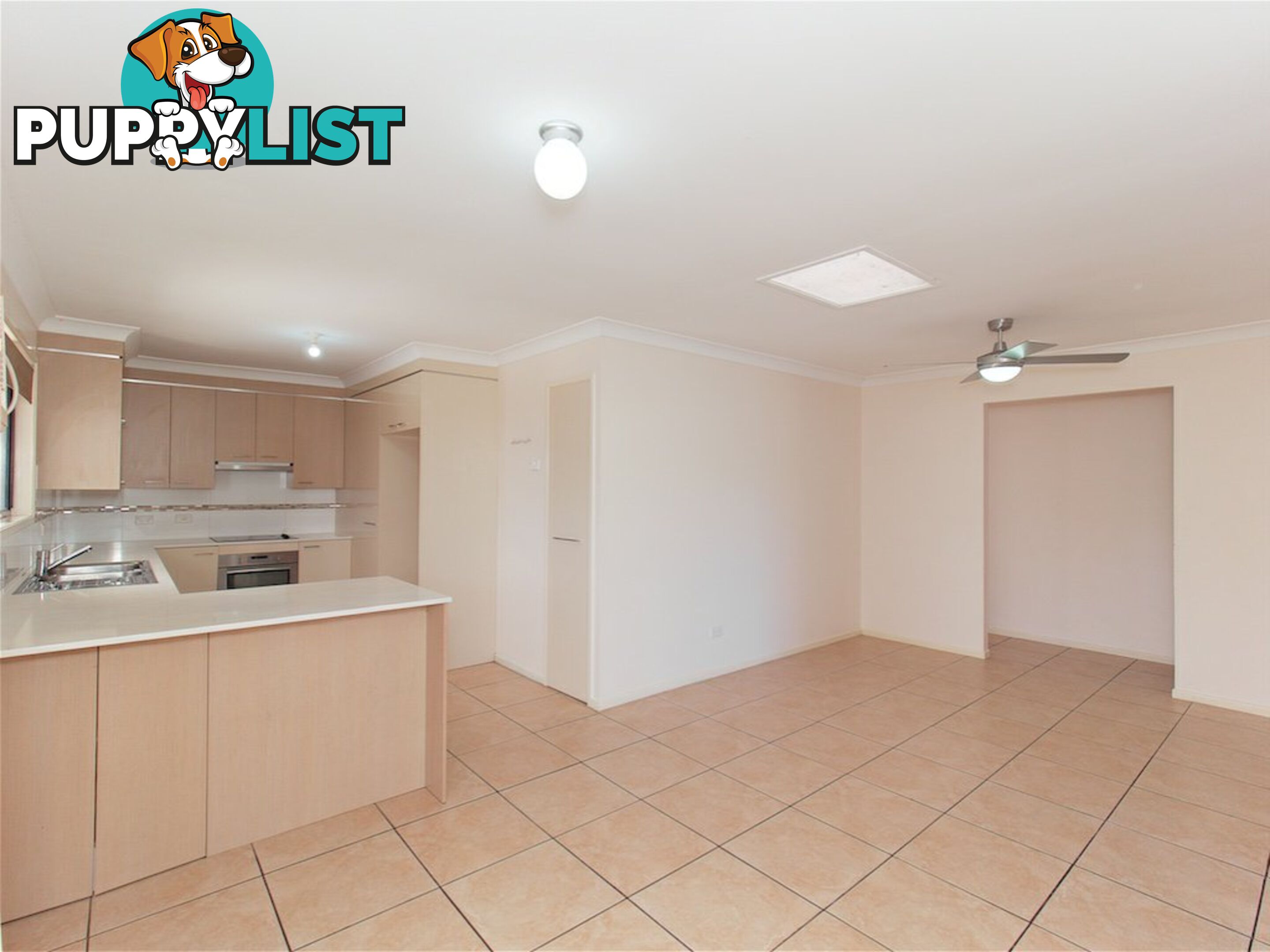 57 Kilby Street CRESTMEAD QLD 4132