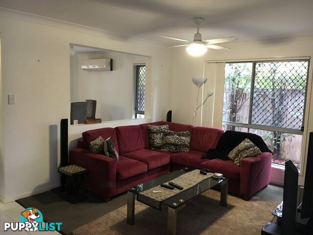 18 MacIntyre Street MARSDEN QLD 4132