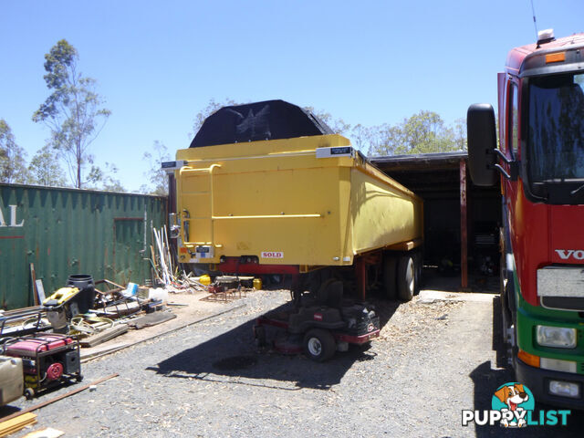 Freighter Semi Tipper Trailer