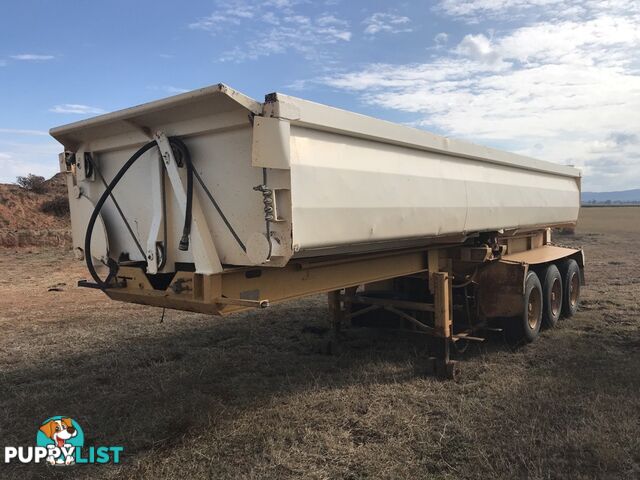 Howard Porter Semi Side tipper Trailer