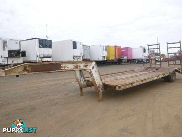 Lusty Semi Low Loader/Platform Trailer