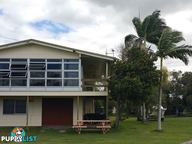 6 Esplanade Boonooroo QLD 4650