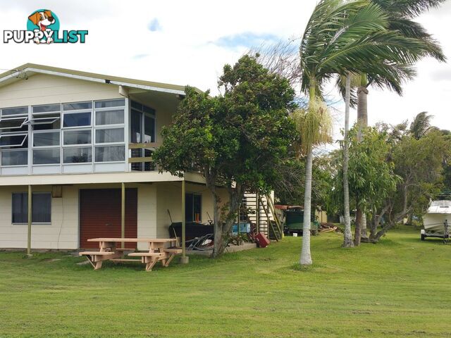 6 Esplanade Boonooroo QLD 4650