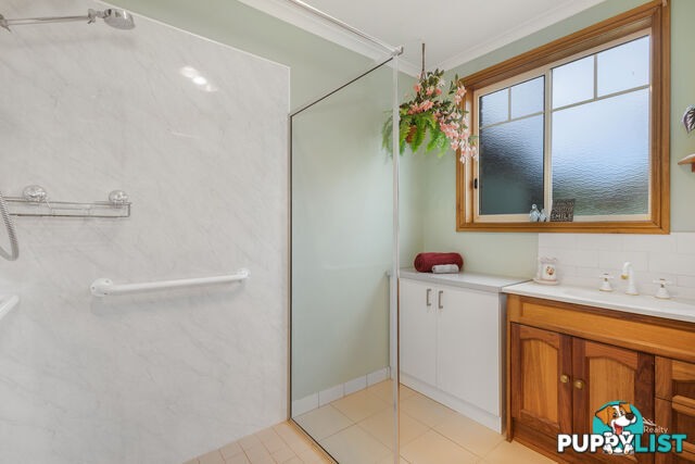 1 23 Murchison Highway SOMERSET TAS 7322