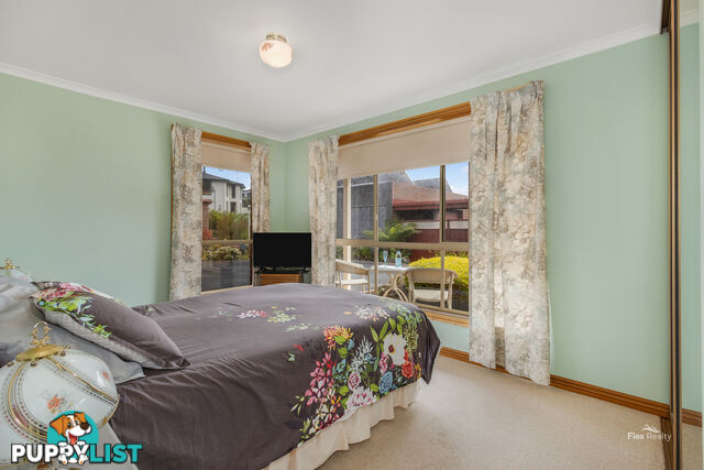 1 23 Murchison Highway SOMERSET TAS 7322