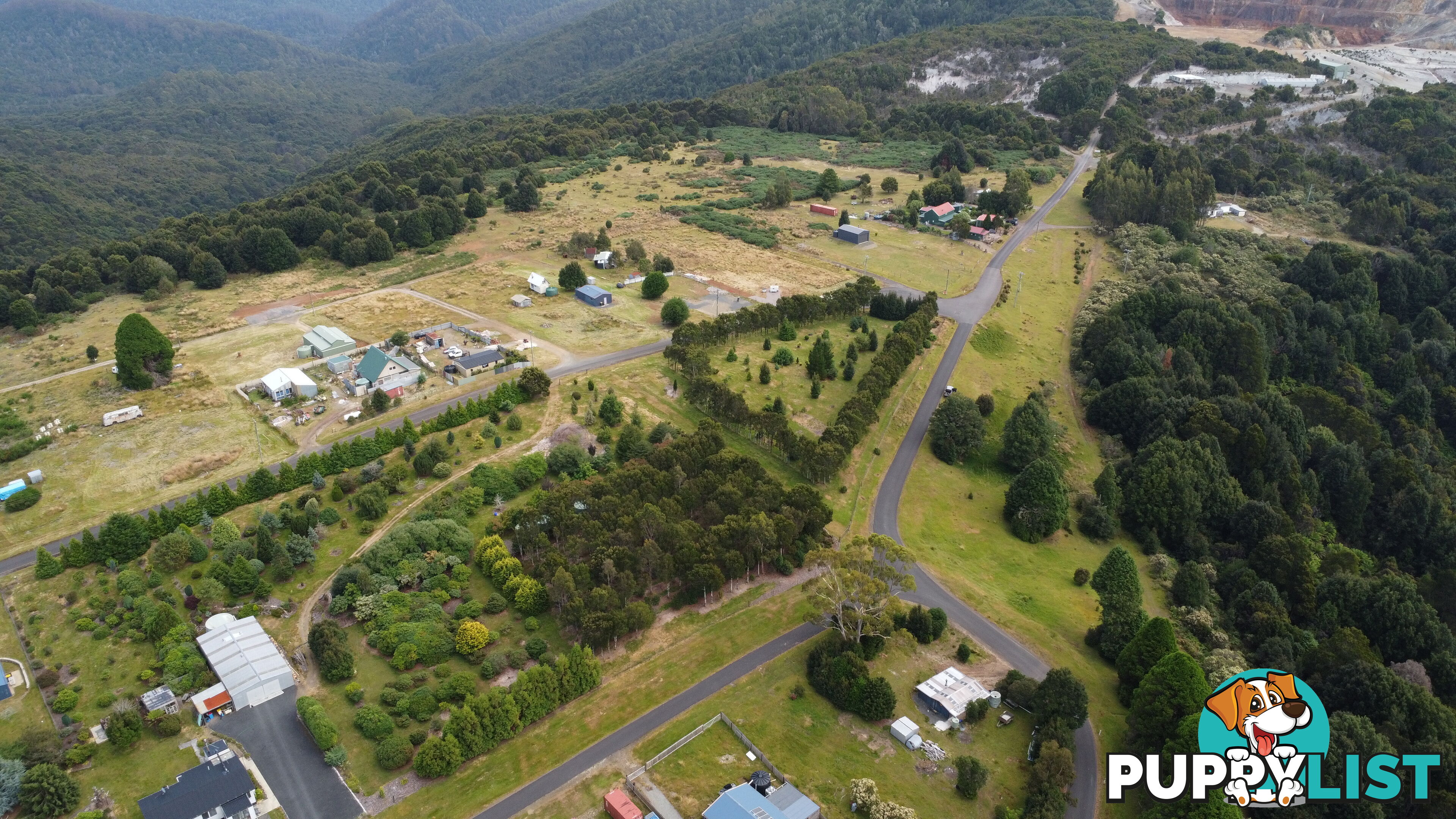 8 Mount Road WARATAH TAS 7321